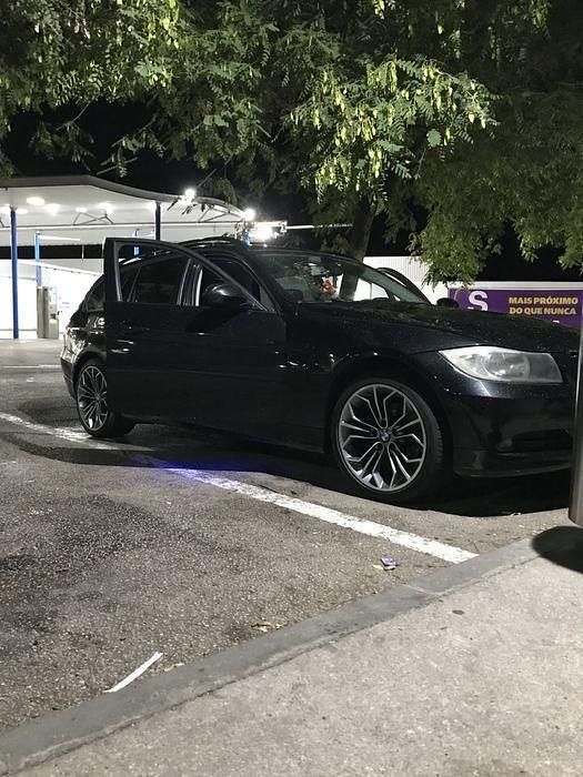 Usado 2006 BMW 320 Sedan | € 7.750 (Preço elevado) - Imagem 1/4