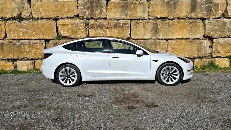 Usado Tesla Model 3 366 kW (498 HP) 2022 Branco Sedan
