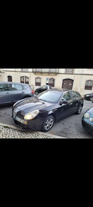 Usado 2012 Alfa Romeo Giulietta Sedan | € 10.950 - Imagem 1/4