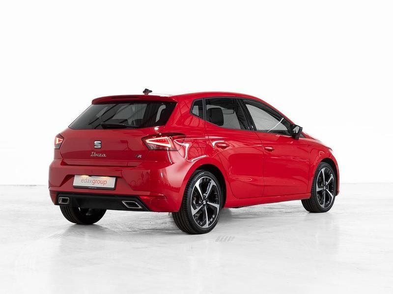 Usado Seat Ibiza FR 115 HP (84 kW) 2024 Vermelho Citadino