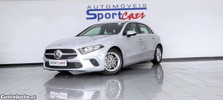 Cinza Usado 2020 Mercedes A160 Progressive | € 22.450 (Super Preço) - Imagem 1/1