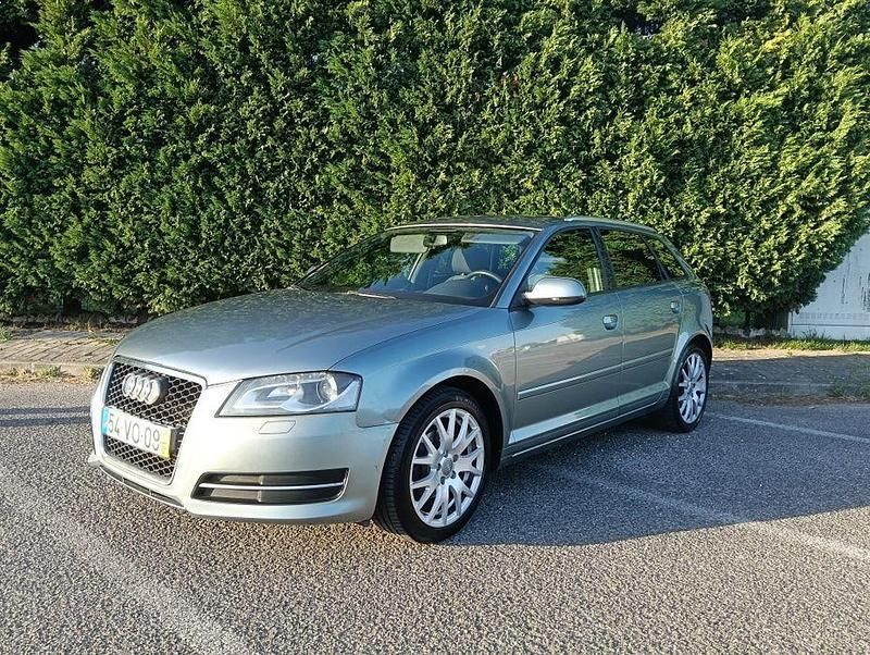 Usado 2011 Audi A3 Sedan | € 8.500 (Bom preço) - Imagem 1/4