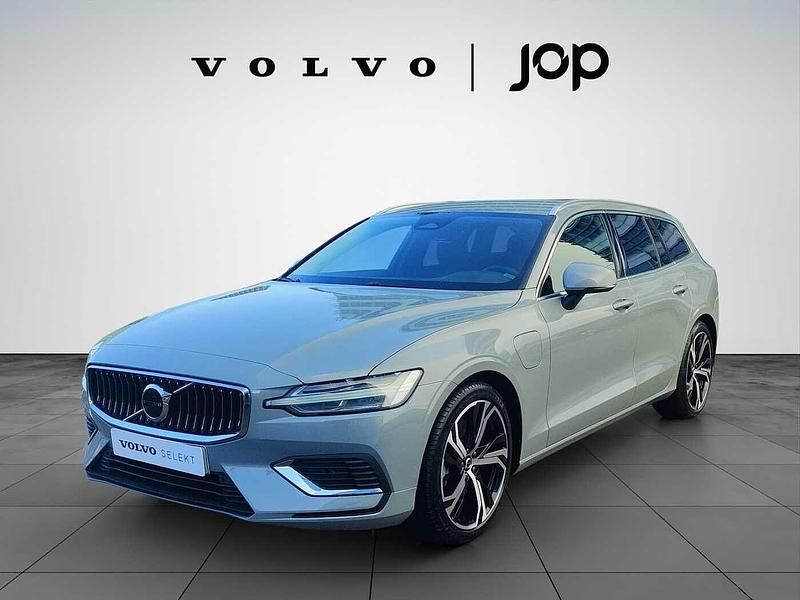 Prateado Usado 2025 Volvo V60 Carrinha | € 45.500 (Preço elevado) - Imagem 1/4