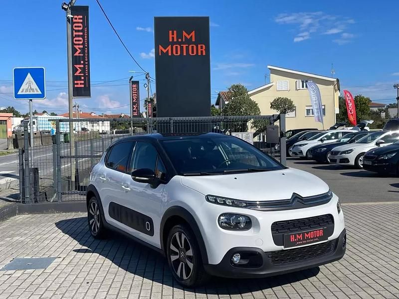 Branco Usado 2018 Citroën C3 PureTech Citadino | € 11.900 (Caro) - Imagem 1/4