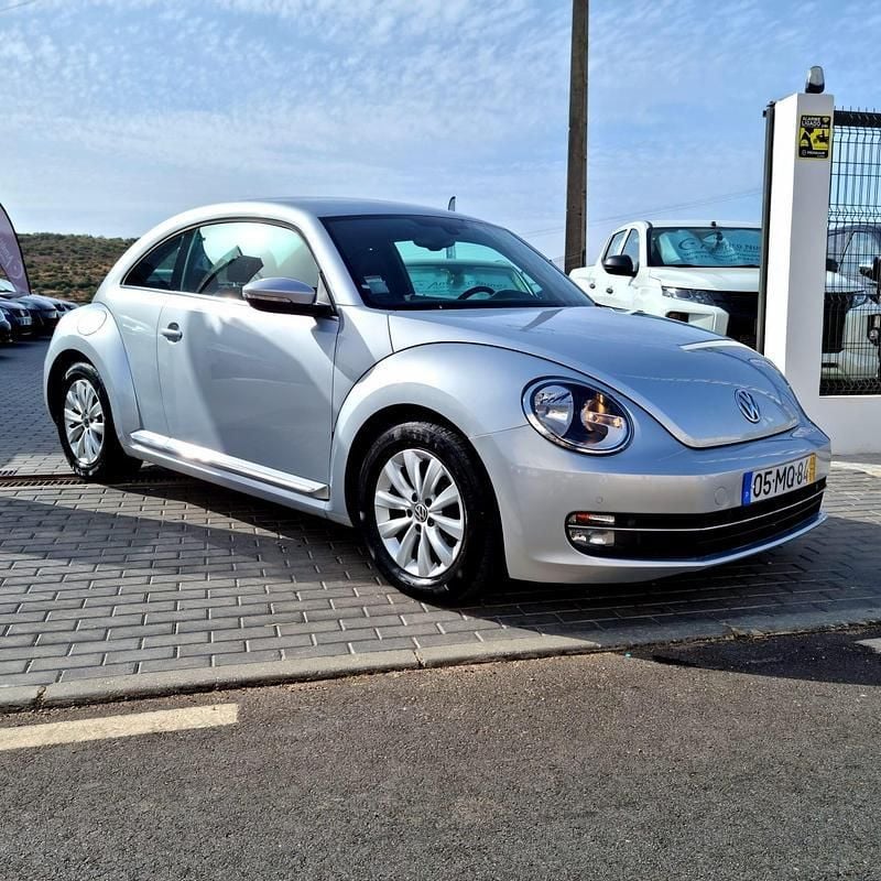 Cinzento Usado 2012 VW Beetle Citadino | € 14.300 (Preço elevado) - Imagem 1/4