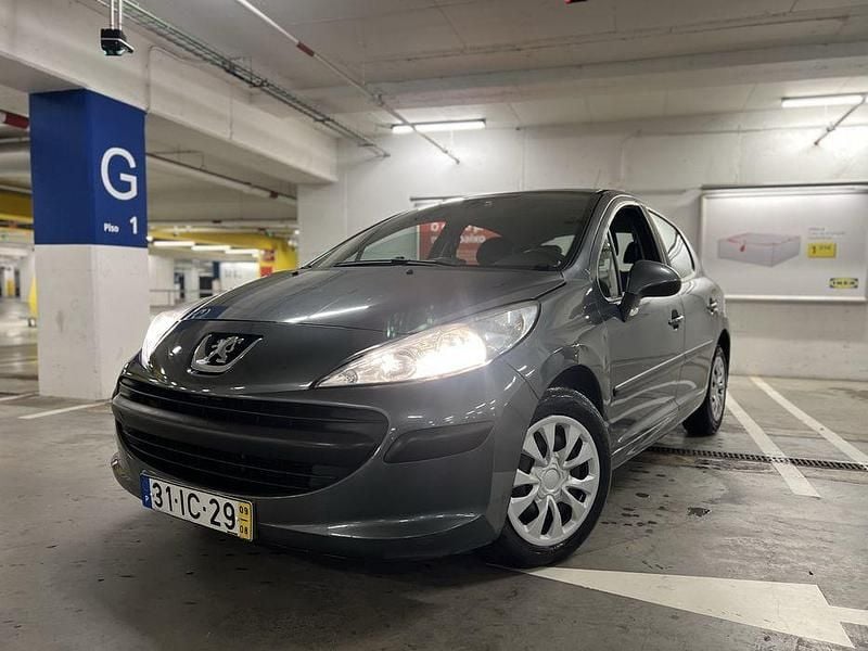 Usado 2009 Peugeot 207 Sedan | € 3.150 (Super Preço) - Imagem 1/4