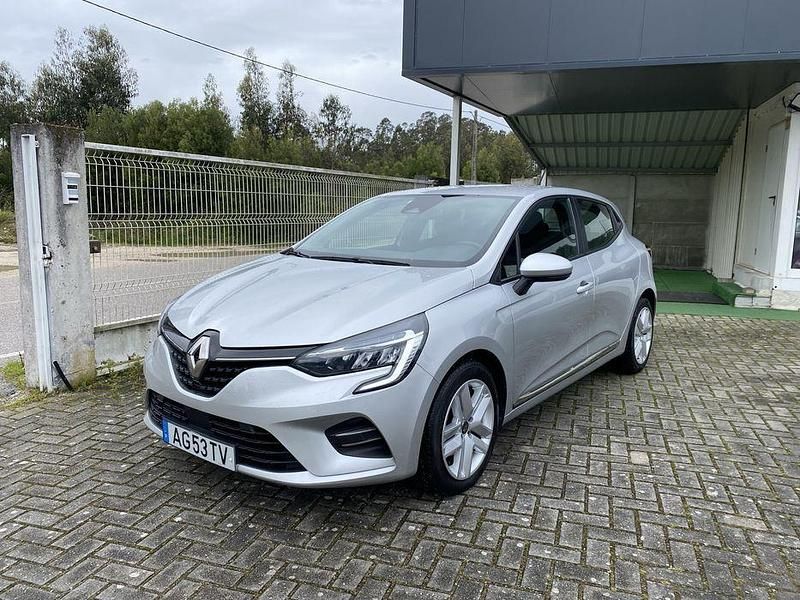 Cinzento Usado 2021 Renault Clio V Sedan | € 14.990 (Super Preço) - Imagem 1/4