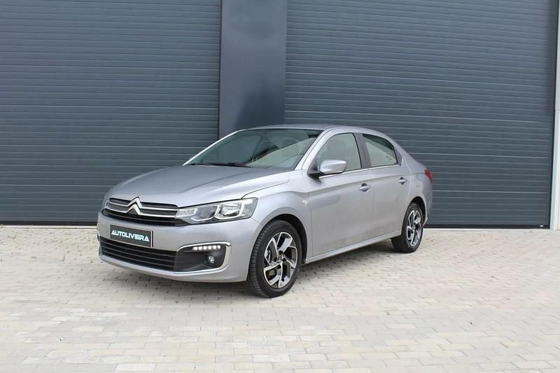 Cinzento Usado 2019 Citroën C-Elysee I PureTech Sedan | € 10.500 (Preço justo) - Imagem 1/4