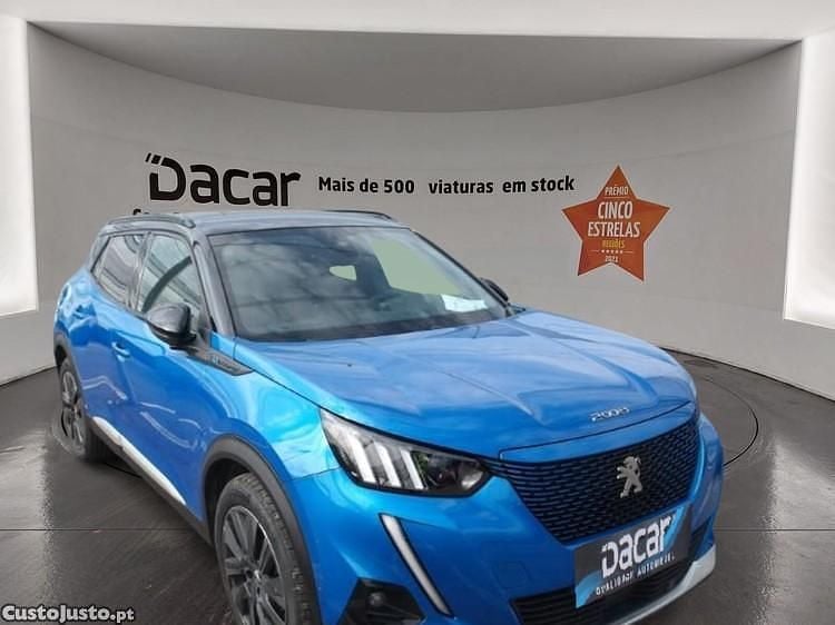 Azul Usado 2022 Peugeot e-2008 GT SUV | € 19.899 (Preço justo) - Imagem 1/1