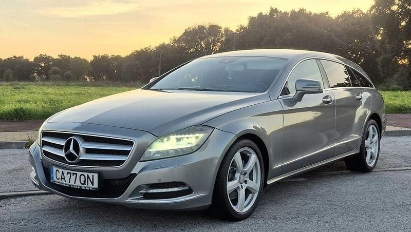 Usado Mercedes CLS250 204 HP (150 kW) 2013 Sedan