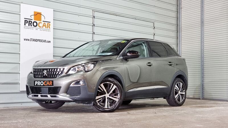 Cinzento Usado 2016 Peugeot 3008 Allure Carrinha | € 17.500 (Preço justo) - Imagem 1/4
