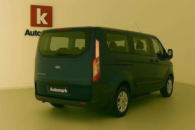 Usado Ford Transit Custom Trend 130 HP (95 kW) 2018 Azul Monovolume