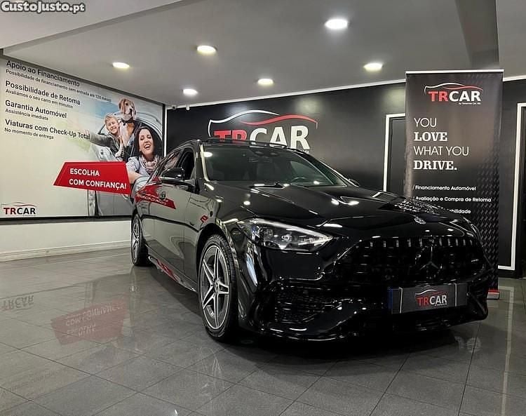 Preto Usado 2022 Mercedes C300 AMG line Citadino | € 42.900 - Imagem 1/1
