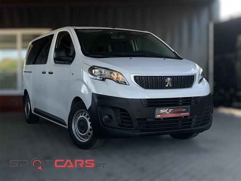 Branco Usado 2019 Peugeot Traveller Active Monovolume | € 22.890 (Preço elevado) - Imagem 1/4