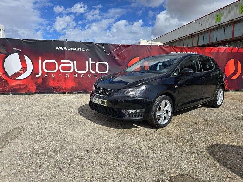 Usado Seat Ibiza 143 HP (105 kW) 2015 Preto