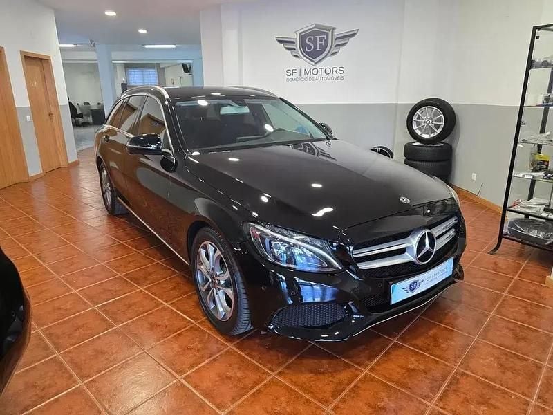 Preto Usado 2017 Mercedes C180 Carrinha | € 17.890 (Bom preço) - Imagem 1/4