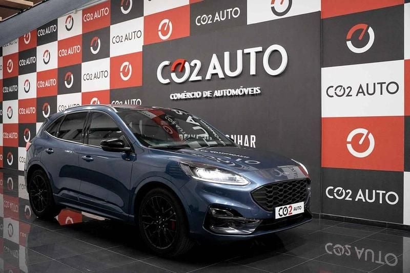 Azul Usado 2023 Ford Kuga ST-Line X SUV | € 22.900 (Preço elevado) - Imagem 1/4