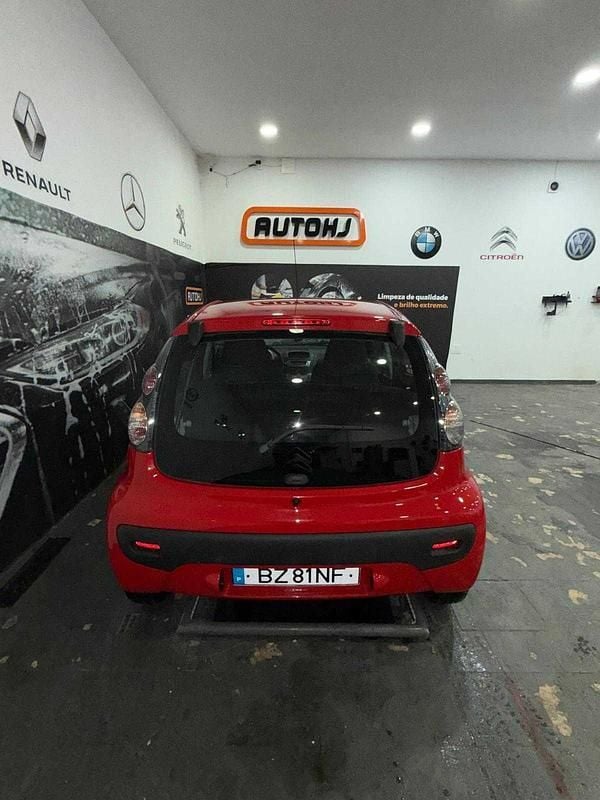 Usado Citroën C1 68 HP (50 kW) 2008 Vermelho Citadino