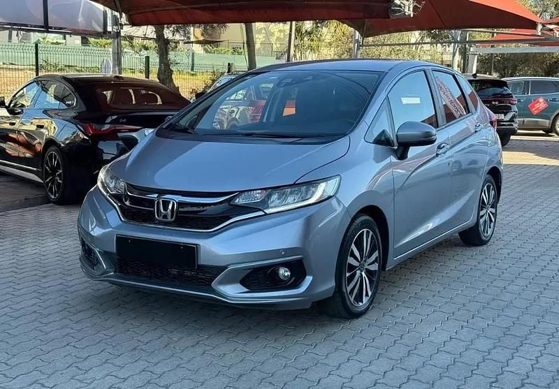 Cinzento prata metalizado Usado 2021 Honda Jazz Elegance Citadino | € 18.250 (Bom preço) - Imagem 1/4