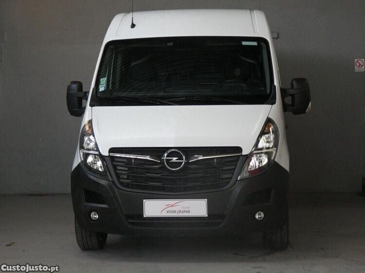 Branco Usado 2021 Opel Movano Van | € 23.990 - Imagem 1/1