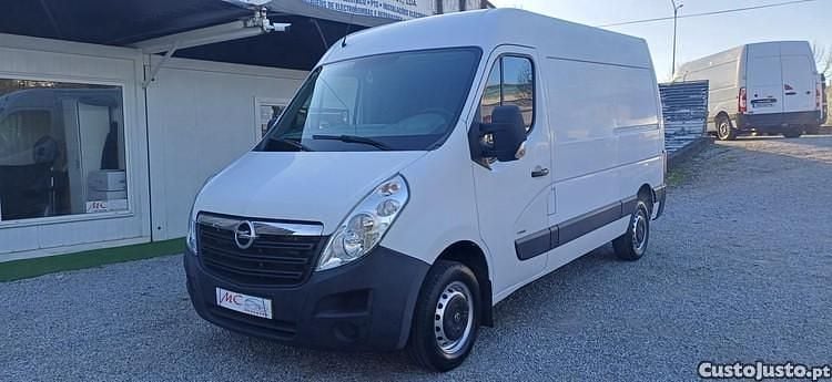 Usado Opel Movano 130 HP (95 kW) 2017 Branco Monovolume