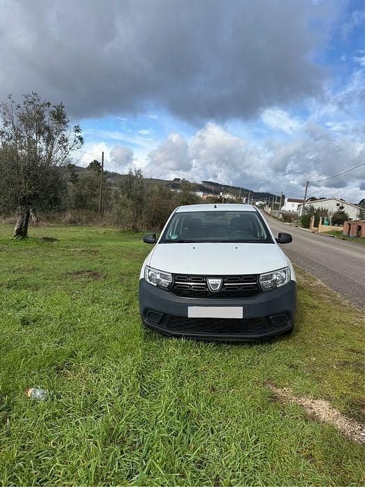 Usado 2019 Dacia Sandero Sedan | € 5.000 (Bom preço) - Imagem 1/4