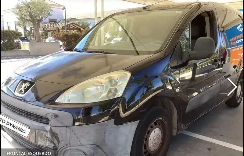 Preto Usado 2010 Peugeot Partner Tepee Monovolume | € 7.799 - Imagem 1/4