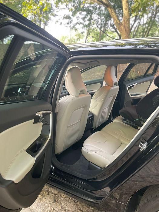 Usado Volvo V60 120 HP (88 kW) 2017 Carrinha