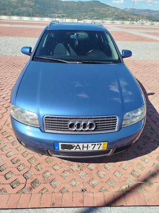 Usado 2003 Audi A4 Sedan | € 3.000 (Super Preço) - Imagem 1/4