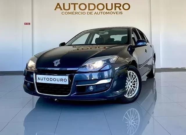 Cinza escuro Usado 2013 Renault Laguna III LIMITED Sedan | € 7.990 (Preço justo) - Imagem 1/4