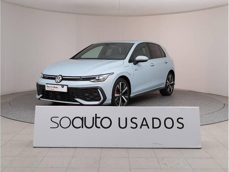 Azul claro Usado 2024 VW Golf VIII GTE | € 41.990 - Imagem 1/4