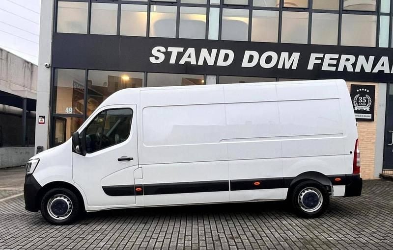 Usado Renault Master 150 HP (110 kW) 2021 Branco Monovolume