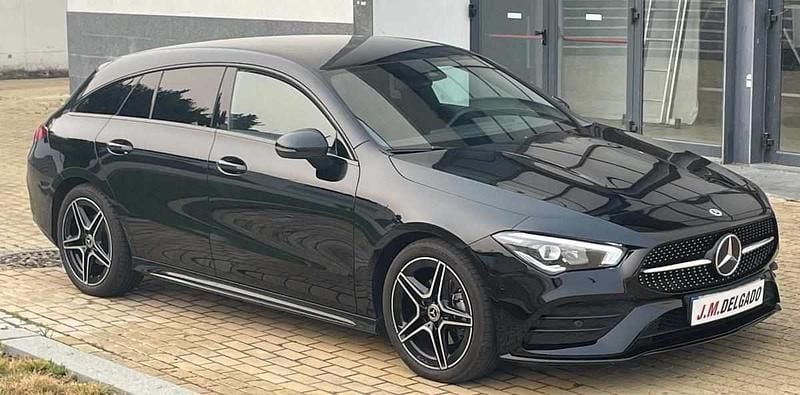 Usado Mercedes CLA180 116 HP (85 kW) 2021 Preto Sedan