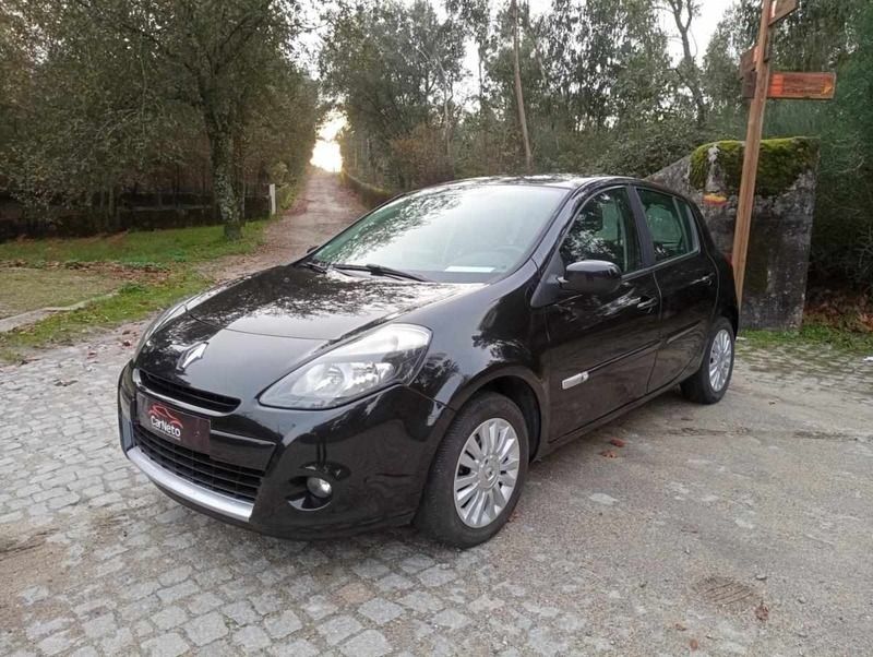 Preto Usado 2009 Renault Clio II Dynamique | € 6.250 (Preço elevado) - Imagem 1/4