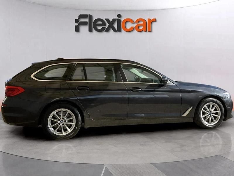 Cinza Usado 2019 BMW 520 | € 27.490 (Super Preço) - Imagem 1/4