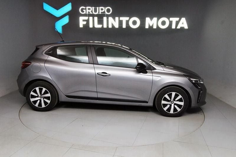 Cinza Usado 2024 Mitsubishi Colt | € 16.990 (Preço justo) - Imagem 1/4