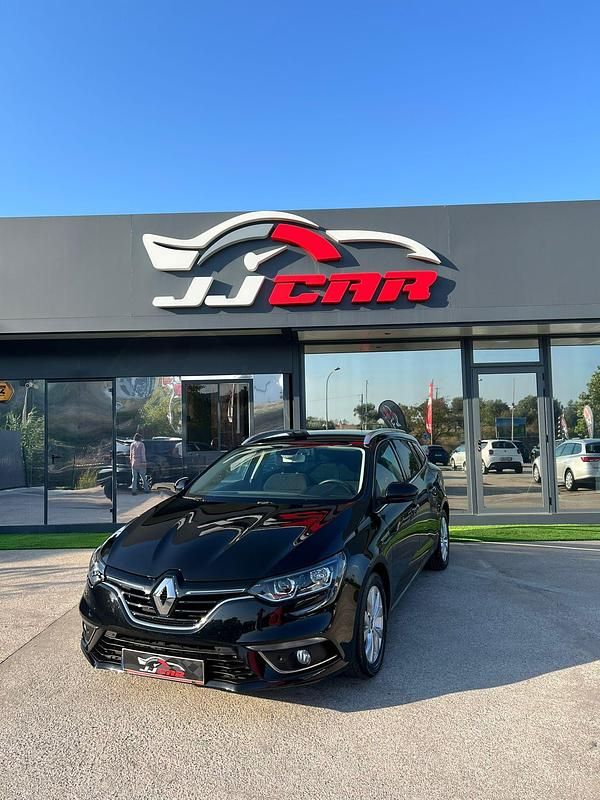 Preto Usado 2020 Renault Mégane GrandTour Intens Carrinha | € 16.750 (Preço justo) - Imagem 1/4