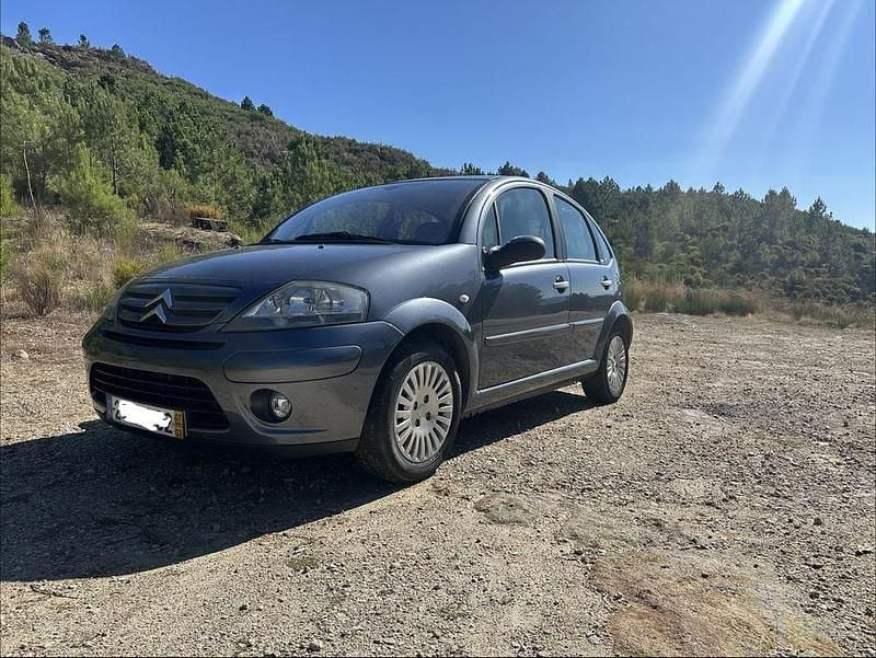 Usado 2007 Citroën C3 Exclusive Citadino | € 3.500 (Preço justo) - Imagem 1/4