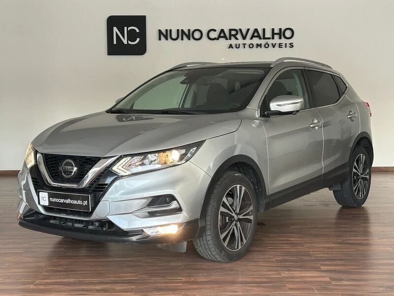 Cinza Usado 2019 Nissan Qashqai N-Connecta SUV | € 20.450 (Preço justo) - Imagem 1/4