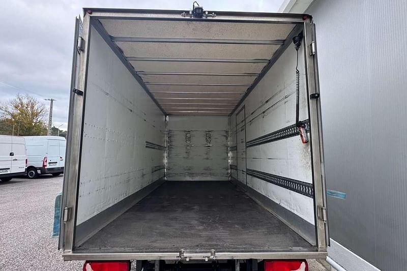 Usado Mercedes Sprinter 150 HP (110 kW) 2023 Branco Van