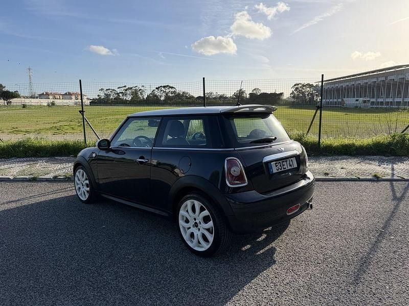 Usado Mini Cooper D 115 HP (84 kW) 2007 Citadino