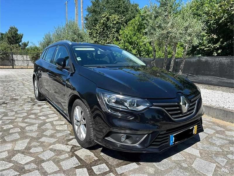 Preto Usado 2017 Renault Mégane GrandTour Carrinha | € 11.900 (Preço justo) - Imagem 1/4