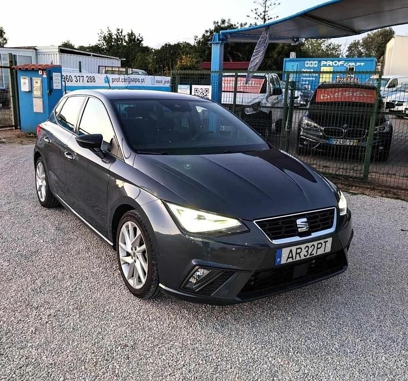 Antracite Usado 2022 Seat Ibiza | € 16.500 (Preço justo) - Imagem 1/4