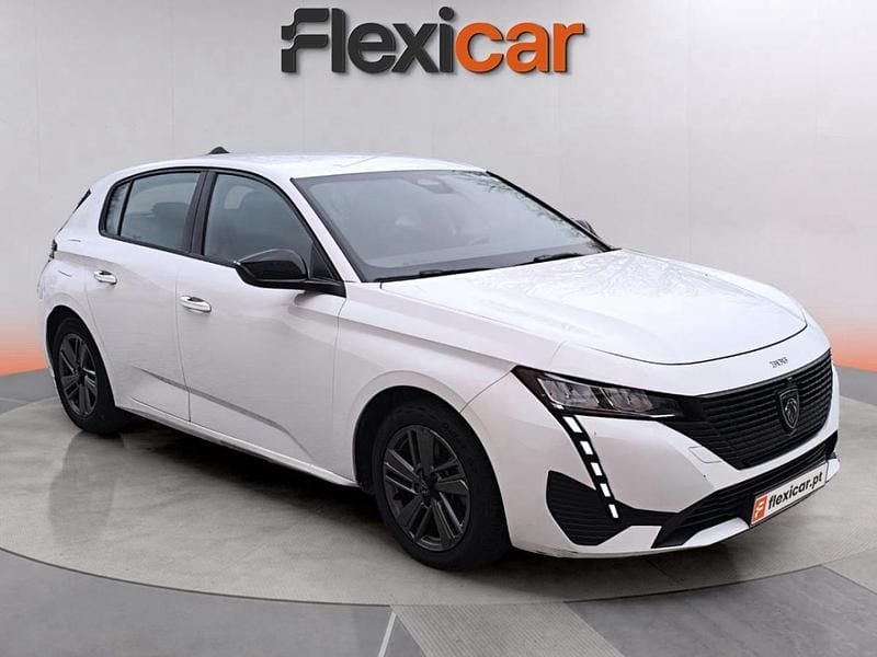 Usado Peugeot 308 Active 130 HP (95 kW) 2022 Branco