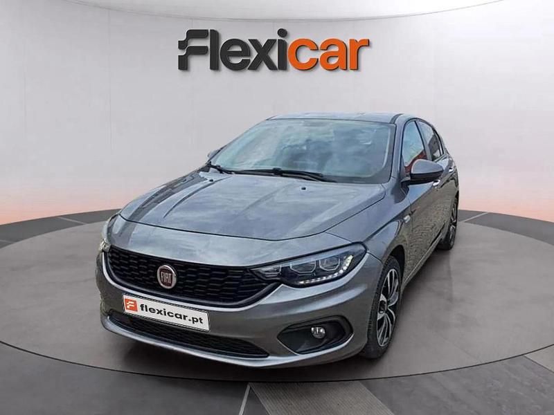 Usado Fiat Tipo Lounge 95 HP (69 kW) 2020 Cinza Sedan