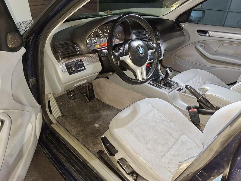 Usado BMW 320 150 HP (110 kW) 2002 Sedan