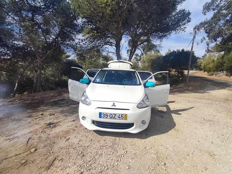 Branco Usado 2016 Mitsubishi Space Star Citadino | € 7.800 (Bom preço) - Imagem 1/4