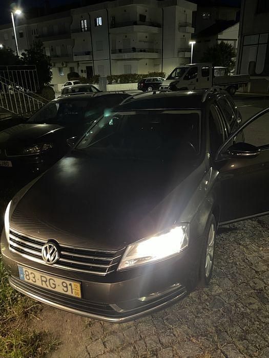 Usado 2012 VW Passat Sedan | € 4.900 (Caro) - Imagem 1/4