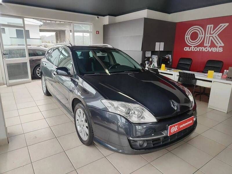 Usado Renault Laguna III Dynamique 110 HP (80 kW) 2009 Cinzento Carrinha