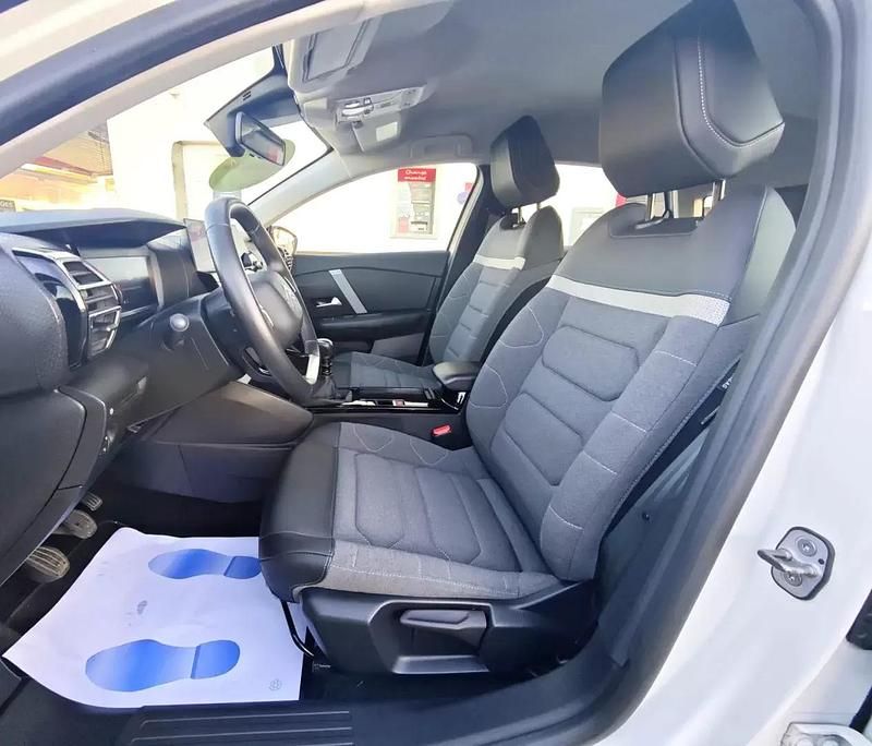 Usado Citroën C4 131 HP (96 kW) 2022 Branco SUV